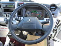 三菱ふそうキャンター平ボディ小型（2t・3t）[写真36]