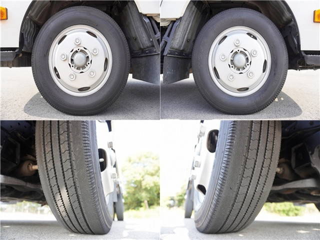 日野デュトロダブルキャブ（Wキャブ）小型（2t・3t）[写真22]