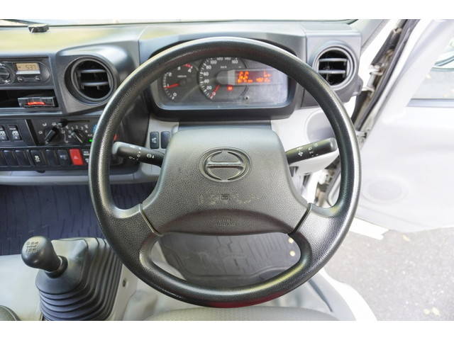 日野デュトロダブルキャブ（Wキャブ）小型（2t・3t）[写真28]