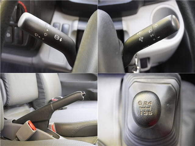 日野デュトロダブルキャブ（Wキャブ）小型（2t・3t）[写真29]