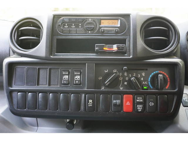 日野デュトロダブルキャブ（Wキャブ）小型（2t・3t）[写真31]