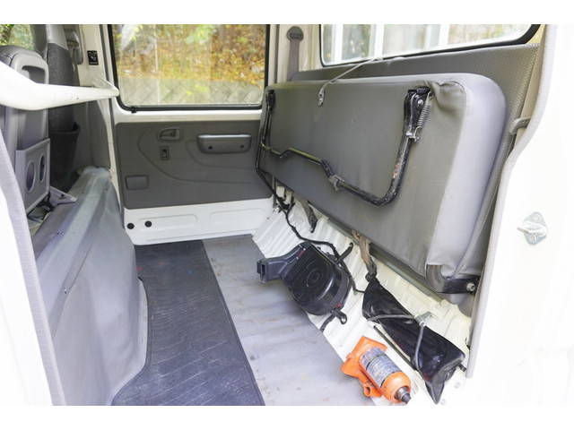 日野デュトロダブルキャブ（Wキャブ）小型（2t・3t）[写真38]