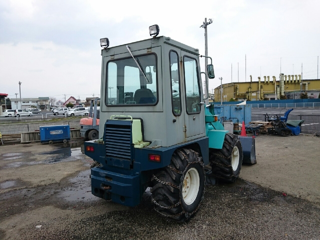 クボタタイヤショベル（ホイルローダー）[写真02]