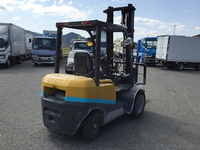 TCMフォークリフト[写真02]