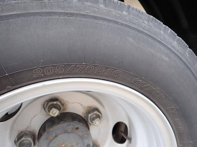 日野デュトロアルミバン小型（2t・3t）[写真35]