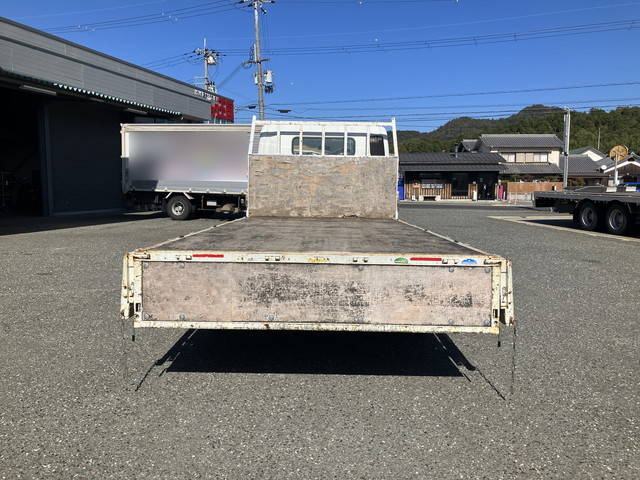 三菱ふそうキャンター平ボディ小型（2t・3t）[写真11]