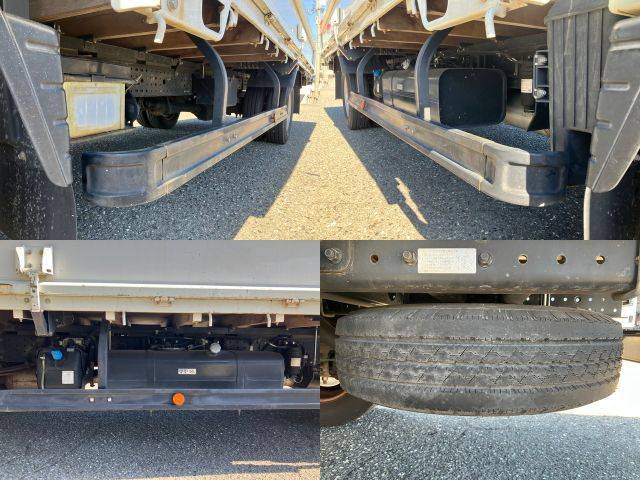 三菱ふそうキャンター平ボディ小型（2t・3t）[写真16]