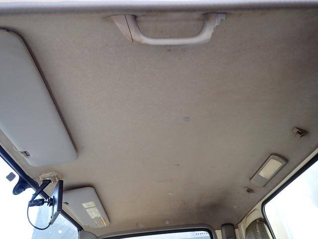 日野デュトロ冷凍車（冷蔵車）小型（2t・3t）[写真33]