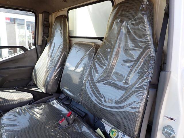 日野デュトロ冷凍車（冷蔵車）小型（2t・3t）[写真34]