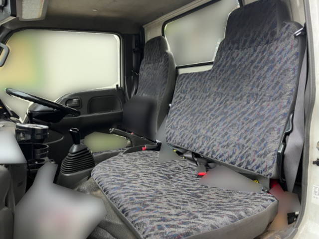 いすゞエルフ平ボディ小型（2t・3t）[写真17]