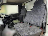 いすゞエルフ平ボディ小型（2t・3t）[写真17]