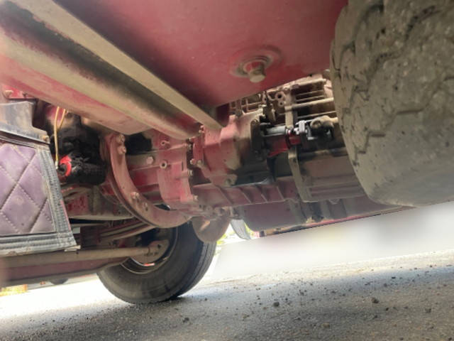 三菱ふそうスーパーグレートダンプ大型（10t）[写真22]