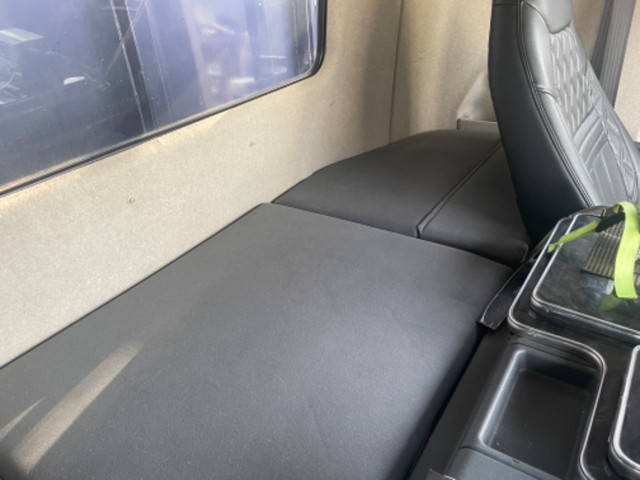 三菱ふそうスーパーグレートダンプ大型（10t）[写真31]