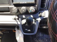 三菱ふそうキャンターセーフティローダー小型（2t・3t）[写真30]