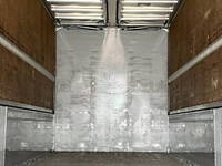 UDトラックスクオンアルミウイング大型（10t）[写真12]