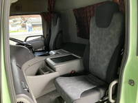 UDトラックスクオンアルミウイング大型（10t）[写真27]