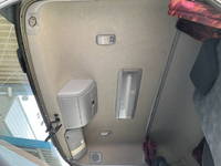 UDトラックスクオンアルミウイング大型（10t）[写真29]