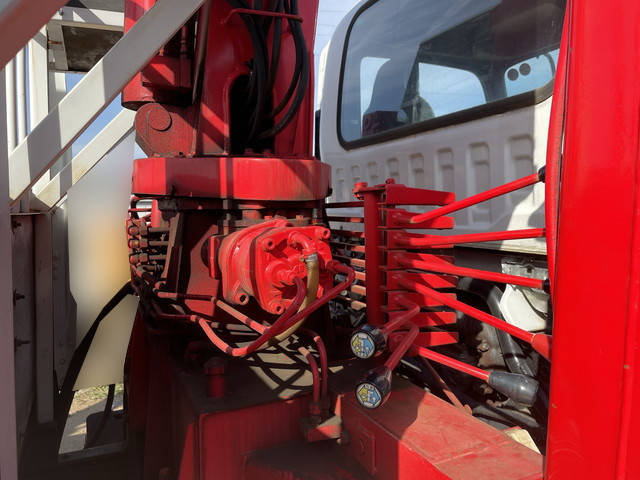 いすゞフォワードセルフクレーン4段中型（4t）[写真14]