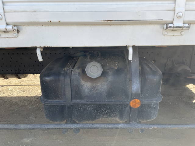 いすゞフォワードセルフクレーン4段中型（4t）[写真19]