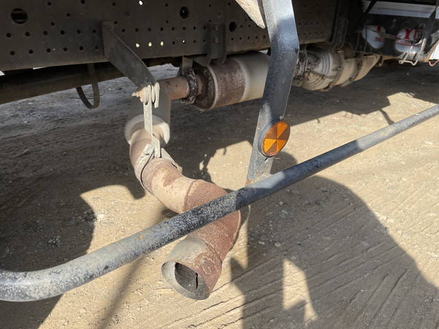 いすゞフォワードセルフクレーン4段中型（4t）[写真20]