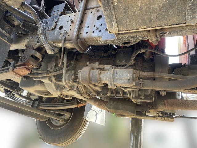 いすゞフォワードセルフクレーン4段中型（4t）[写真24]