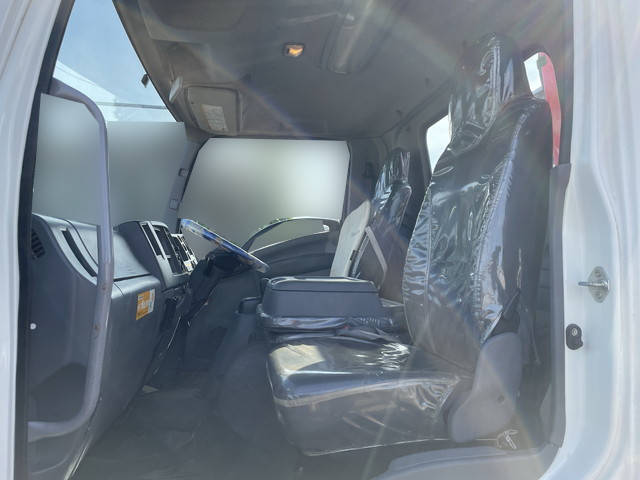 いすゞフォワードセルフクレーン4段中型（4t）[写真30]