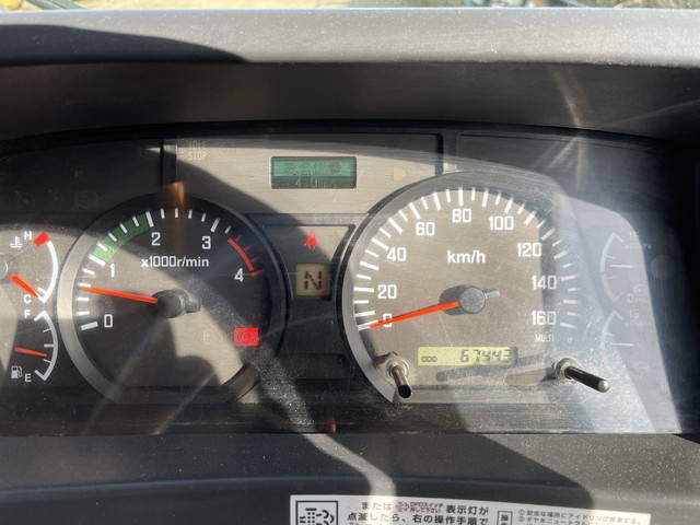 いすゞフォワードセルフクレーン4段中型（4t）[写真36]