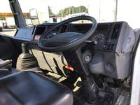 いすゞエルフ平ボディ小型（2t・3t）[写真30]