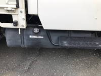 日野デュトロダブルキャブ（Wキャブ）小型（2t・3t）[写真14]