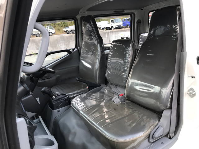 日野デュトロダブルキャブ（Wキャブ）小型（2t・3t）[写真22]