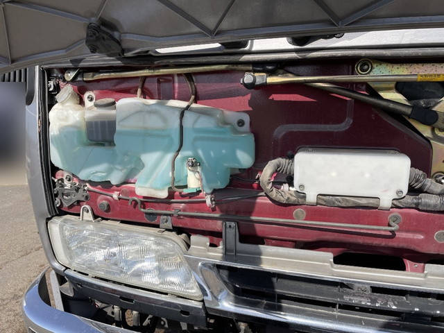 いすゞフォワード家畜運搬車中型（4t）[写真18]