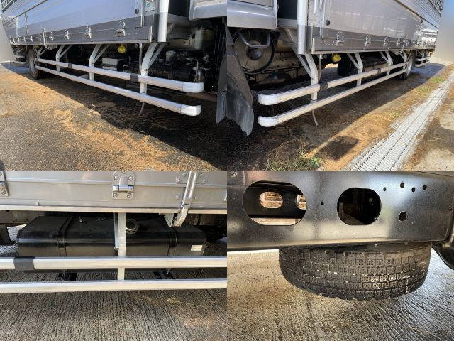 いすゞフォワード家畜運搬車中型（4t）[写真22]