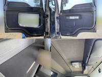 いすゞフォワード家畜運搬車中型（4t）[写真28]