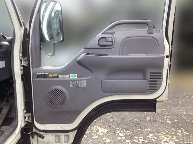 日産アトラスセルフローダー小型（2t・3t）[写真27]