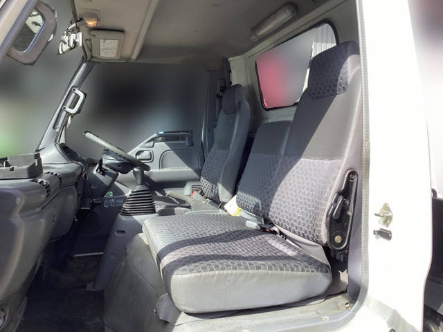 日産アトラスセルフローダー小型（2t・3t）[写真28]