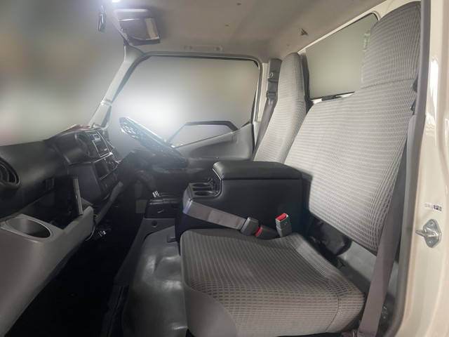 トヨタダイナ平ボディ小型（2t・3t）[写真23]