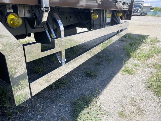 日野プロフィアアルミウイング大型（10t）[写真18]