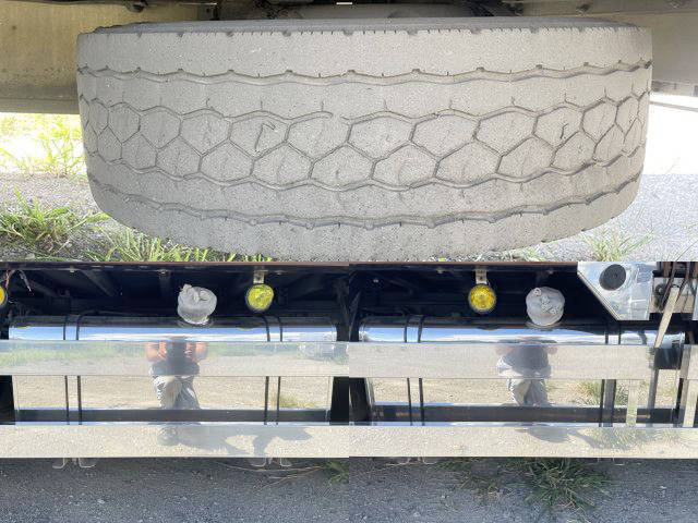 日野プロフィアアルミウイング大型（10t）[写真19]