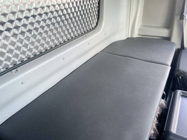 日野プロフィアアルミウイング大型（10t）[写真32]