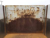 いすゞギガ深ダンプ（土砂禁ダンプ）大型（10t）[写真12]