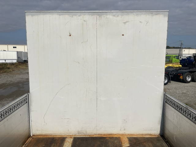 UDトラックスクオントレーラーヘッド（トラクターヘッド）大型（10t）[写真20]