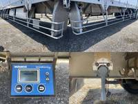 UDトラックスクオントレーラーヘッド（トラクターヘッド）大型（10t）[写真28]