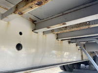 UDトラックスクオントレーラーヘッド（トラクターヘッド）大型（10t）[写真29]