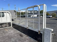 マツダタイタン平ボディ小型（2t・3t）[写真12]