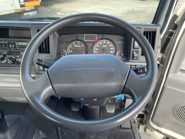 マツダタイタン平ボディ小型（2t・3t）[写真35]