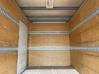 いすゞエルフアルミバン小型（2t・3t）[写真13]