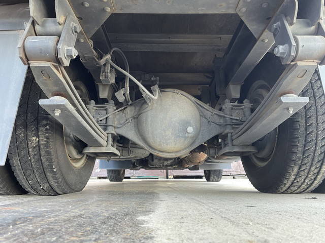 いすゞエルフアルミバン小型（2t・3t）[写真24]