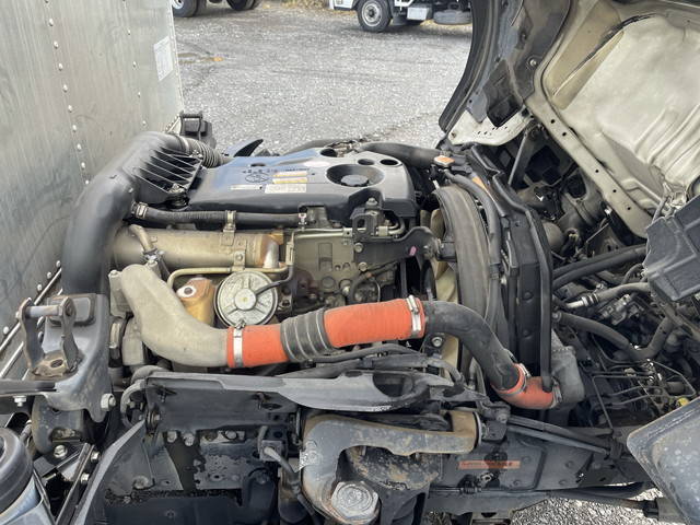 いすゞエルフアルミバン小型（2t・3t）[写真25]