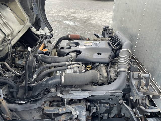 いすゞエルフアルミバン小型（2t・3t）[写真26]