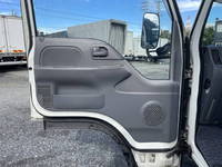 いすゞエルフアルミバン小型（2t・3t）[写真27]